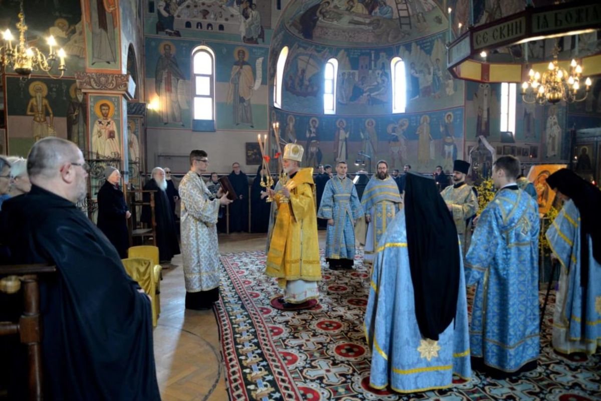 Владика Борис Ґудзяк очолив богослужіння Акафістової суботи в Шевтонському монастирі