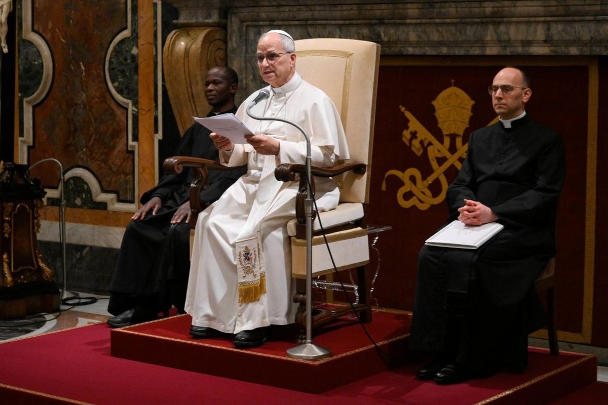 Лев XIV: Таїнство Сповіді веде до єдності з Богом та сприяє миру серед людей