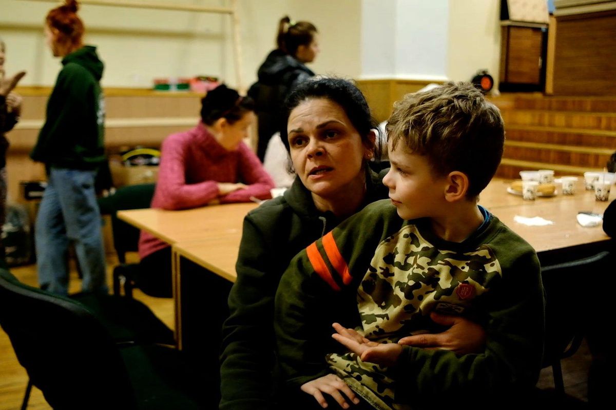 Переселенці знаходять притулок у львівських церквах, школах, дитячих будинках