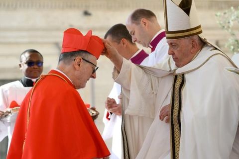 Папа до нових кардиналів: будьте творцями гармонії під проводом Святого Духа