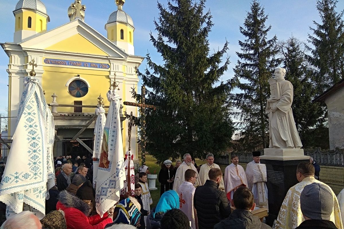 У рідному місті блаженного Северіяна освятили пам’ятник з нагоди 130-ї річниці від дня його народження