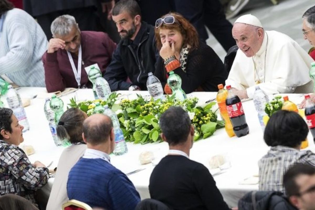 ІІІ Всесвітній день бідних: обід у Ватикані для 1500 потребуючих