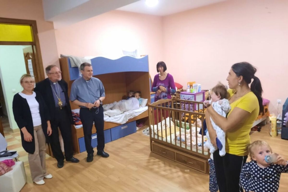 Владика Гліб Лончина в Україні відвідав Бучацьку єпархію