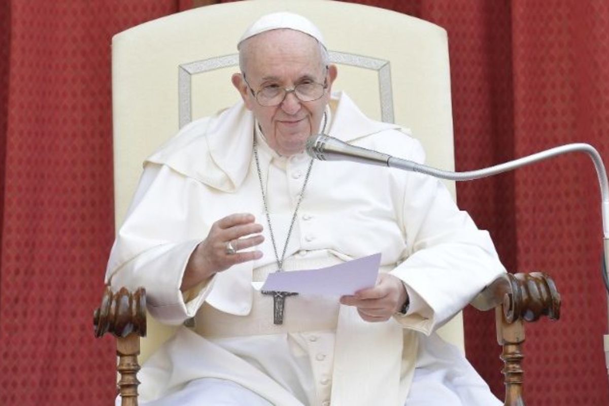 Папа: Просімо у Святого Духа втішення та миру для багатостраждальних народів