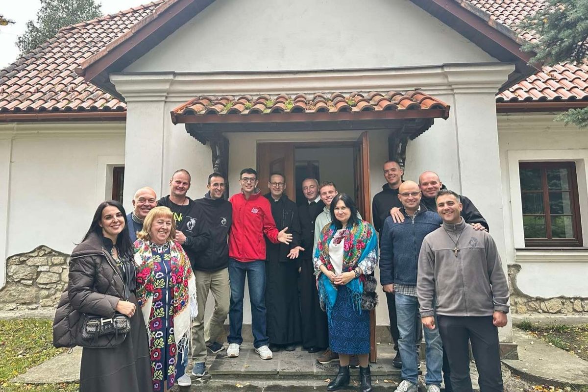 Спільнота «Ченаколо» розпочала служіння узалежненим при Крехівському монастирі