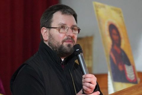 Єпископ Максим Рябуха: «Ми сподіваємося на диво». Але лякають великі зимові холоди