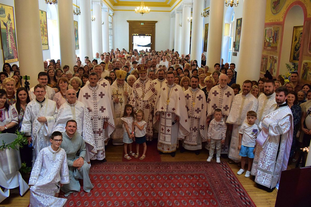 У катедральному соборі Святого Володимира Великого в Парижі відзначили 80-тиліття з посвяти храму для українців