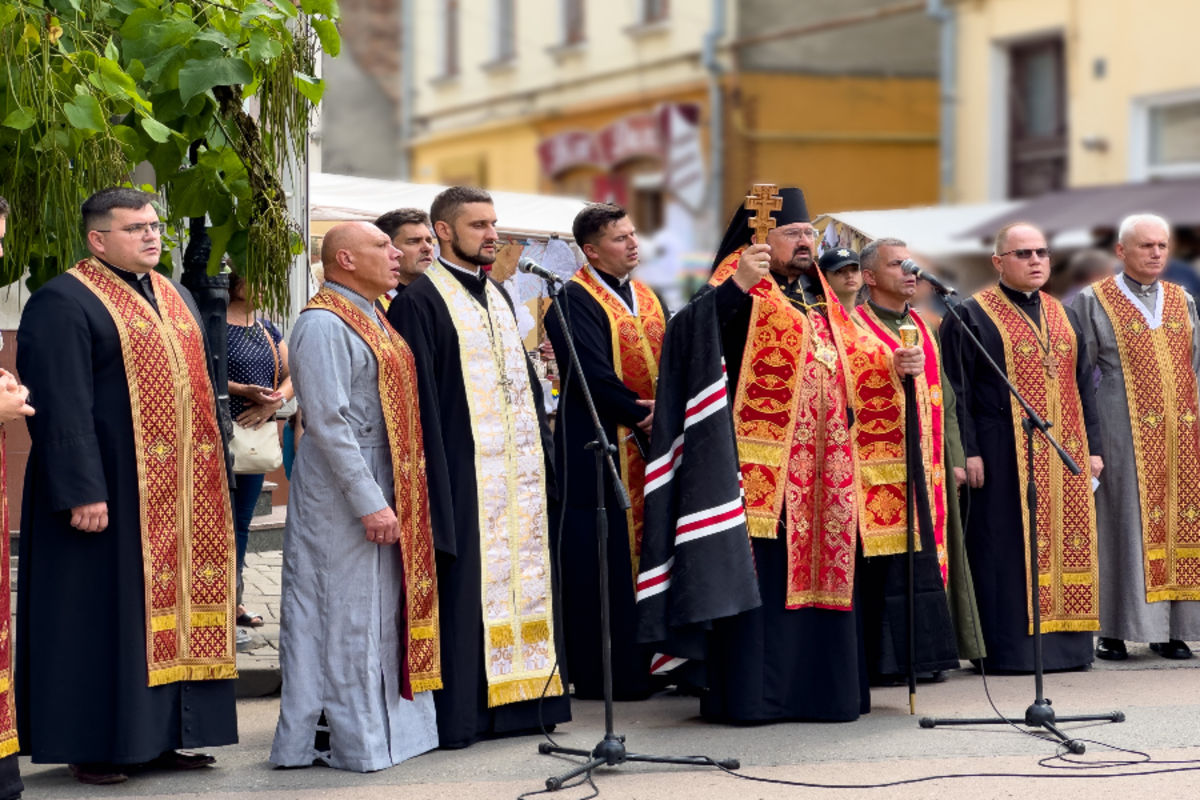 У Коломиї за участі владики Петра Голінея молитовно вшанували пам’ять Героїв з нагоди Дня Незалежності