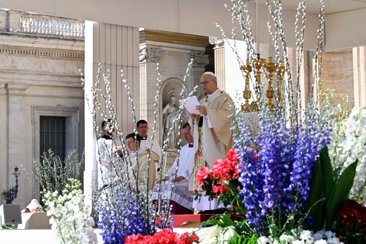 Папа: ми потребуємо пісні надії, яку створінню приносить Христове воскресіння