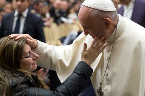 Папа на ХХХІ День хворого: співчуття як синодальний вимір оздоровлення