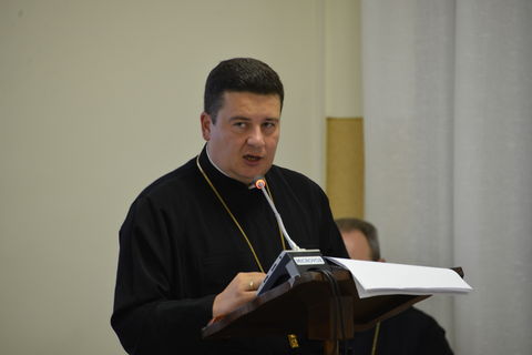 «Гроші — це ресурс для служіння», — о. Любомир Яворський на Синоді Єпископів УГКЦ