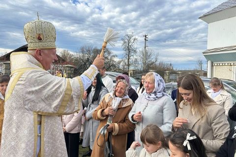 100-літній ювілей храму Св. влкмч. Параскеви П’ятниці відзначили парафіяни у с. Старуня на Прикарпатті