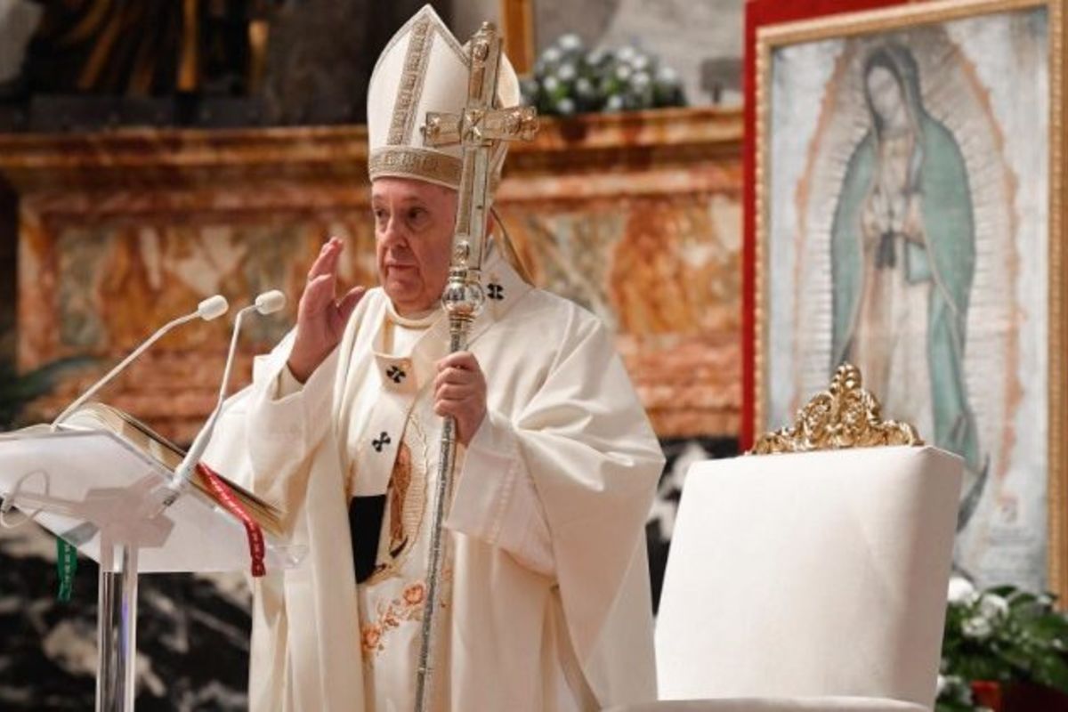 Папа Франциск: За прикладом Марії перетворімо своє життя в дар