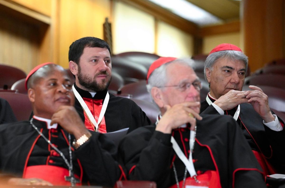 Владика Микола кардинал Бичок серед кардиналів-виборців. Фото: Vatican Media