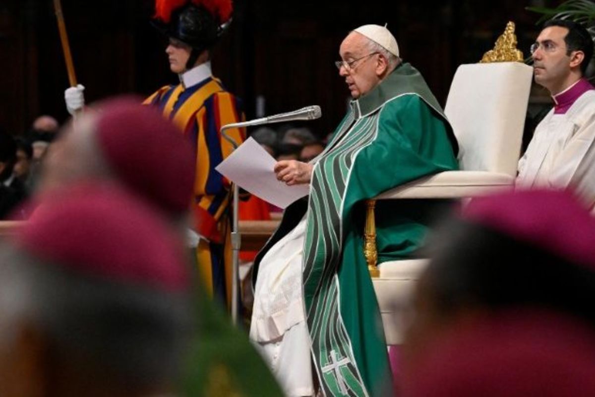 Папа: покликані мріяти про Церкву, яка служить, любить та практикує адорацію