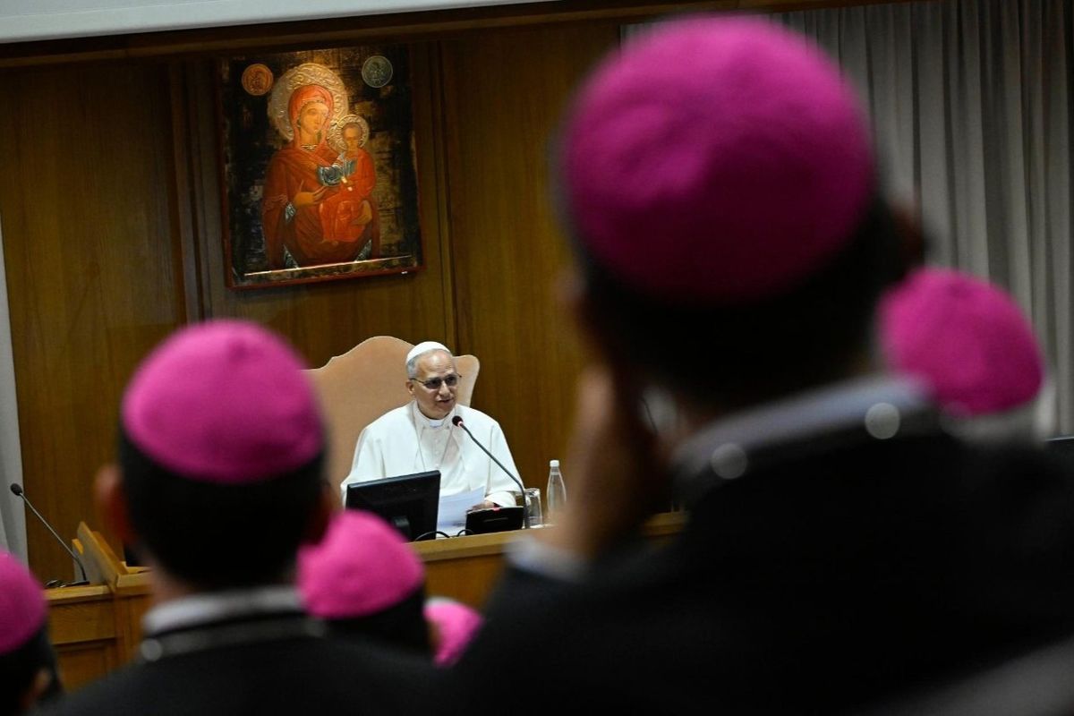 Папа новим єпископам: покликані служити вірі Божого люду