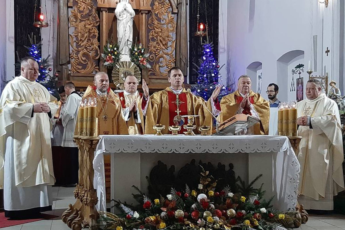 Владика Василій Тучапець взяв участь у Різдвяних богослужіннях у катедральному соборі РКЦ міста Харкова