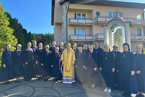 Триває зустріч Провінційних управ Європи Згромадження сестер служебниць