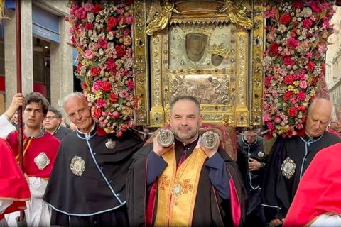 У Болоньї єпископ Григорій Комар взяв участь у процесії до санктуарію Пресвятої Богородиці Святого Луки