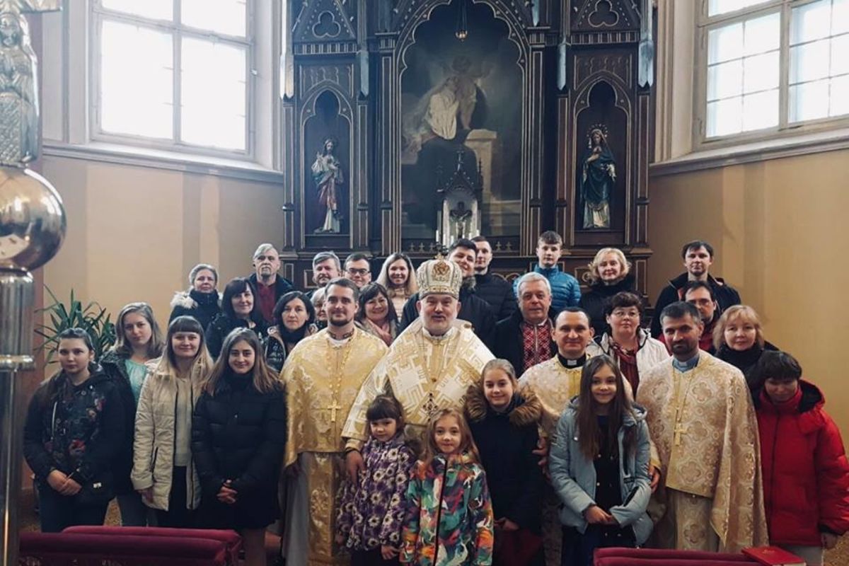 Владика Йосиф Мілян відвідує українські громади в Естонії