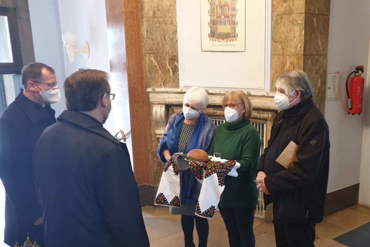 Глава УГКЦ у Мюнхені зустрівся з проводом «Рідної школи» і поспілкувався зі священниками екзархату