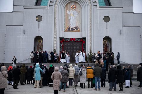 «Особливий час милосердя і благодаті»: в ефірі «Живого телебачення» говорили про Ювілейний рік