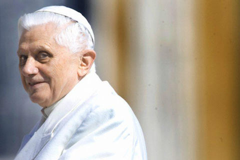 Папа Венедикт XVI: Церква і скандал сексуального насильства