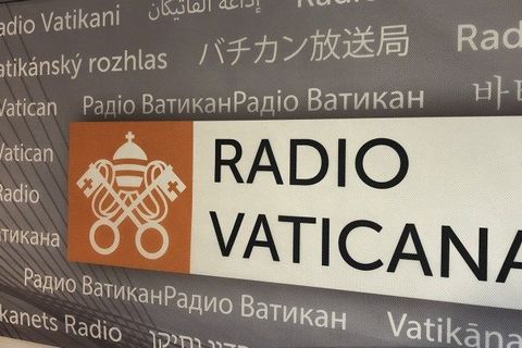 Прямуючи вперед, вкорінені у пам’яті: 80-річчя української редакції Радіо Ватикану