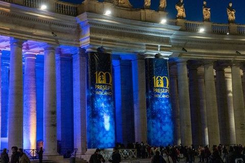 «100 вертепів у Ватикані»: Україна представляє ясла у бомбосховищі «Азовсталі»