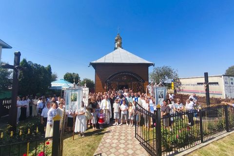 У селі Ямне на Львівщині молитовно відзначили 100-літній ювілей храму Успіння Пресвятої Богородиці