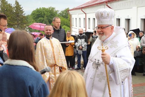 Єпископ Тарас Сеньків: про живу воду і джерело надії у час воєнного лихоліття