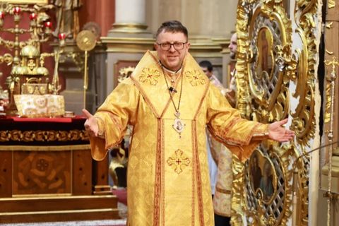 «Бог не втомлюється прощати. Важливо, щоб людина була відкрита на Його милосердя», — єпископ Володимир Груца