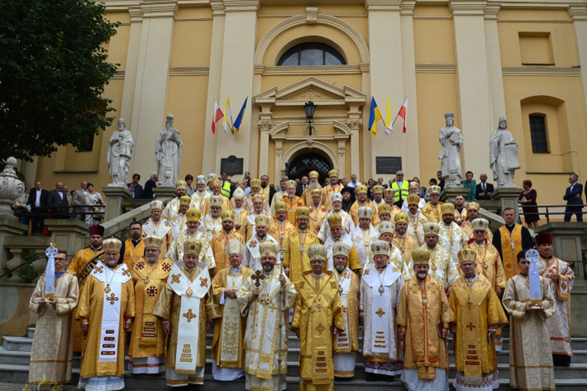 Члени Синоду відсвяткували 325-ту річницю відновлення єдності Перемишльської єпархії УГКЦ з Римською Апостольською столицею