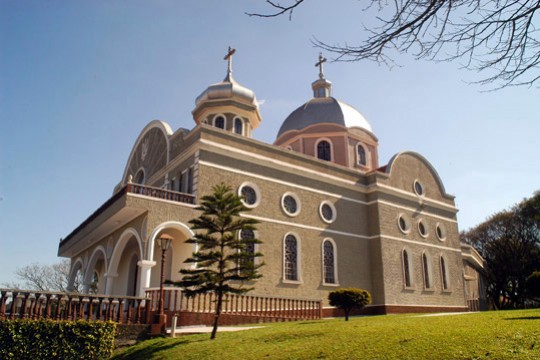 Катедральний храм святого Івана Хрестителя у м. Куритиба (штат Парана, Бразилія)