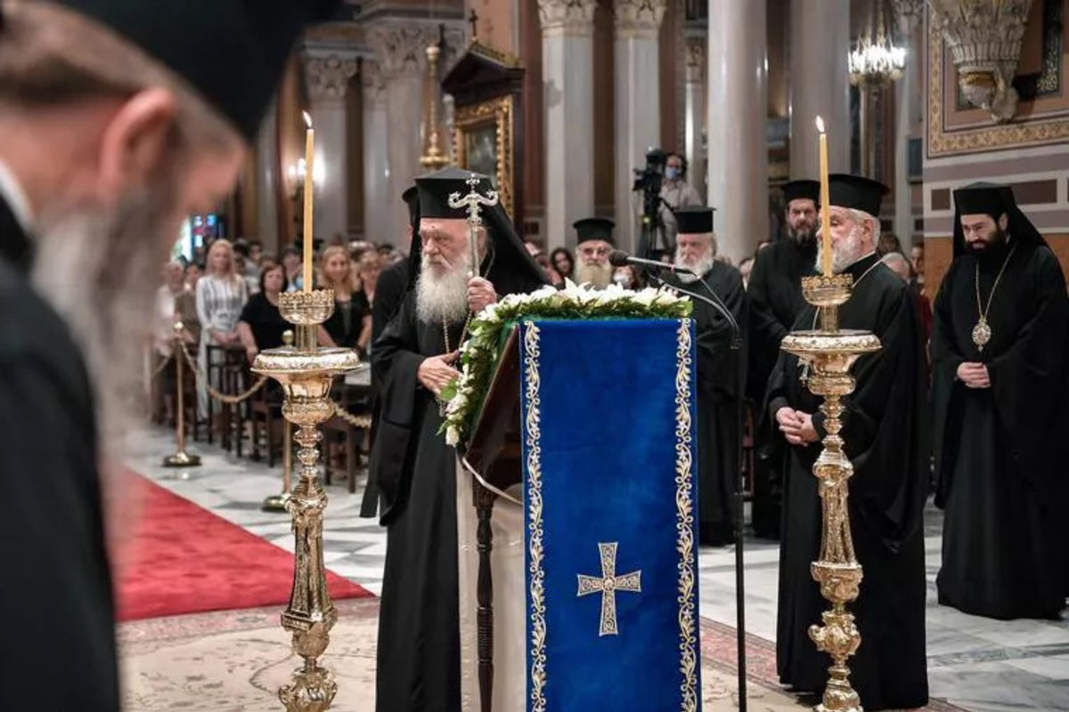 Православних єпископів запрошено молитися Акафіст під час посвяти Росії та України Папою Франциском та католицькими єпископами