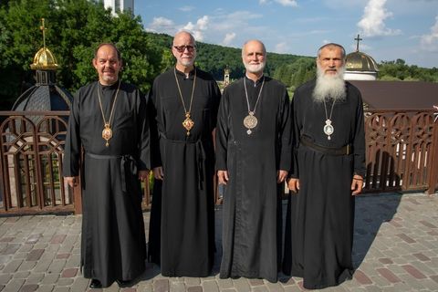 «Плекаймо християнську терпеливість»: Пастирське послання ієрархів Української Католицької Церкви США на Пилипівку