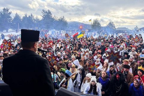 Вертепне волонтерство: у Мшанці відбувся масштабний фестиваль на підтримку ЗСУ