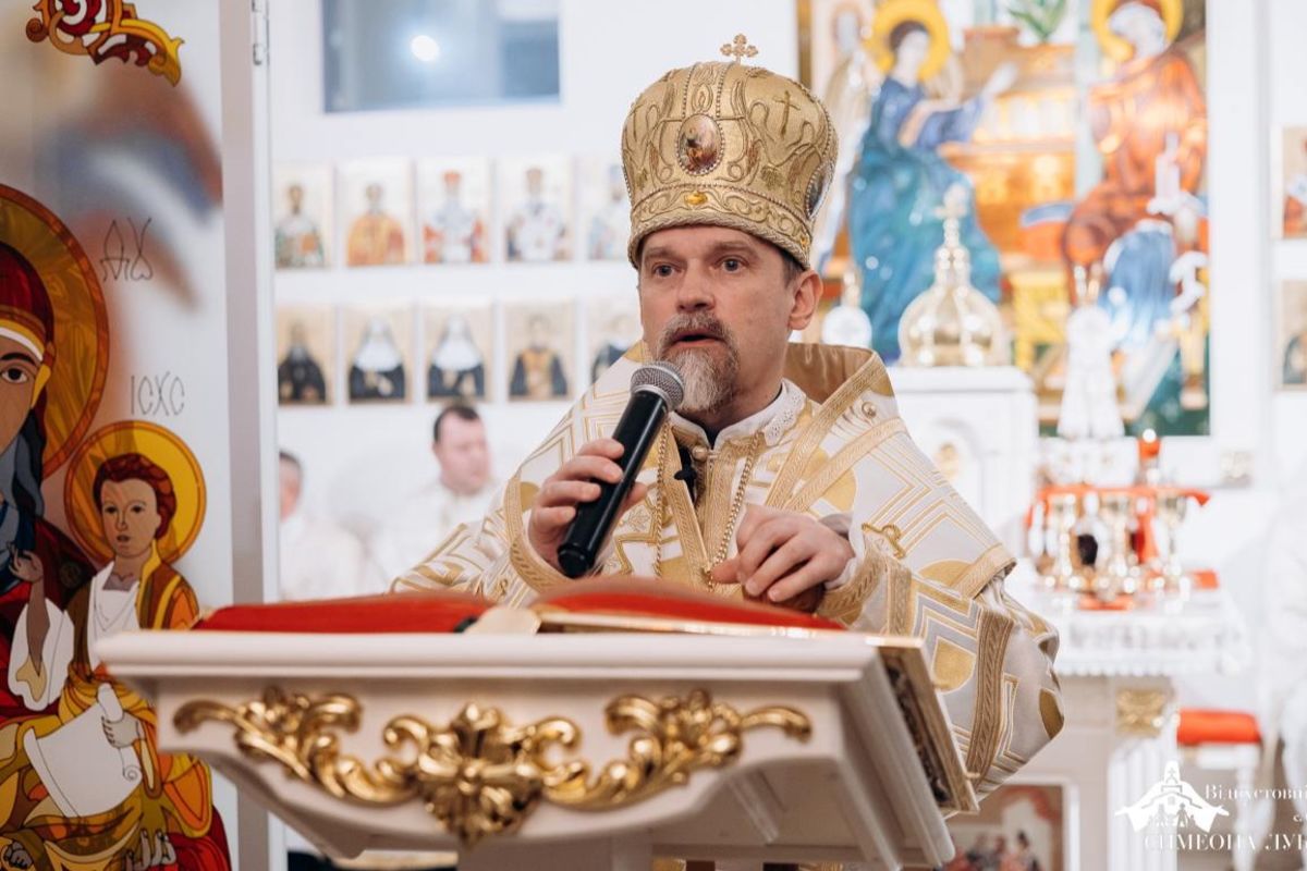 «Сила молитви і віри у Воскреслого»: Великоднє послання митрополита Теодора Мартинюка