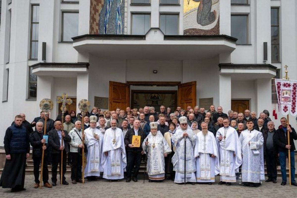 У Зарваниці до 40-річчя трагедії відбулася перша проща потерпілих від Чорнобильської катастрофи