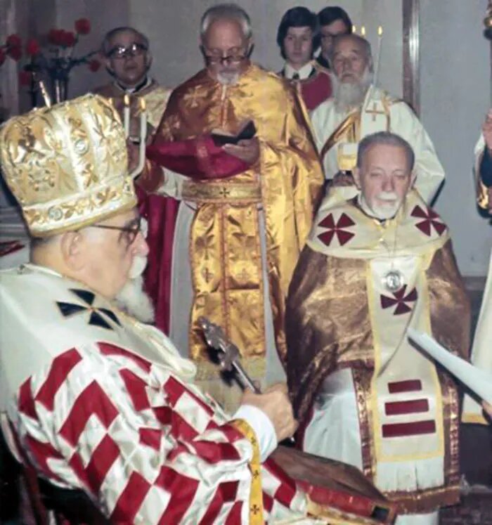 Владика Величковський (справа) і патріярх Йосиф Сліпий. Рим, 1972 рік